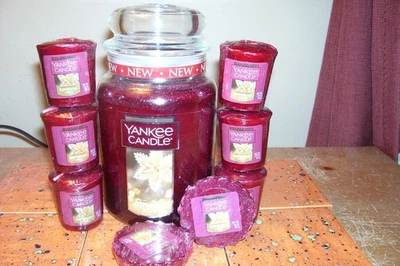 yankee candle 22oz JAR GLITTERING STAR + 6 VOTIVES + 2 TARTS - Image 1 of 4
