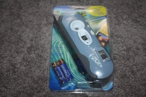 New Polaroid I - Zone Instant Pocket Camera Purple Sealed 2000 - Picture 1 of 5