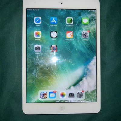 Apple iPad mini 2 A1489 32 GB, Wi-Fi, 7.9 in - White - Image 1 of 2
