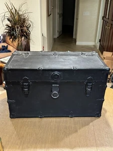 Antique Steamer Trunk Excellent Cond. U.L.W.I.U. See Details. - Picture 1 of 15