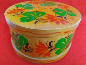 Vintage Large Russian Box Round Hand Painted Flowers on Wood 7-1/2" - Picture 1 of 10
