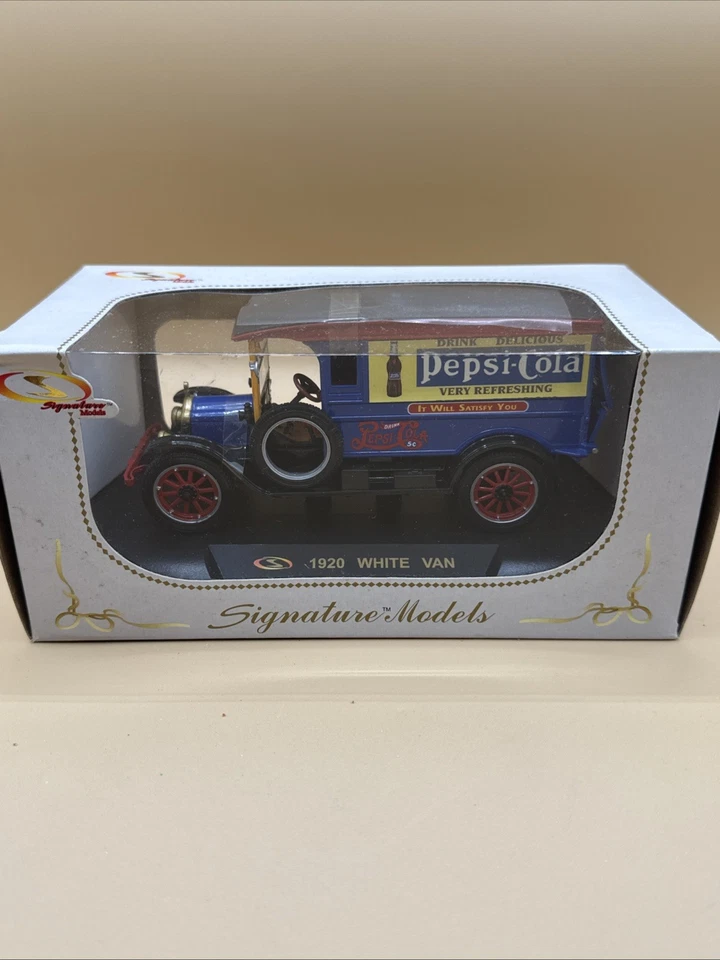 MODELOS FIRMA 1920 FURGONETA BLANCA PEPSI COLA FUNDIDA A PRESIÓN 1:32 Foto 1 de 4