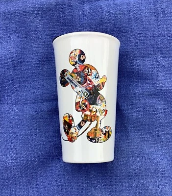 termo café aislado disney Foto 1 de 4