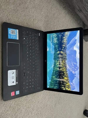 hp pavilion 15 i5 Foto 1 de 4