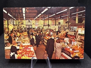 POSTCARD: Farmers Market Lancaster PA X5 - Picture 1 of 2