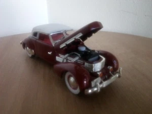 Signature Models 1937 Cord 812 Supercharged 1/32 - Picture 1 of 6