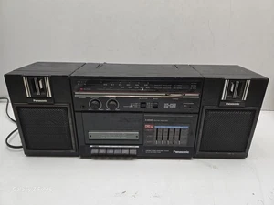 Panasonic RX-C36 AM/FM tragbarer Kassettenspieler mit Lautsprechern/EQ muss Riemen wechseln - Bild 1 von 5