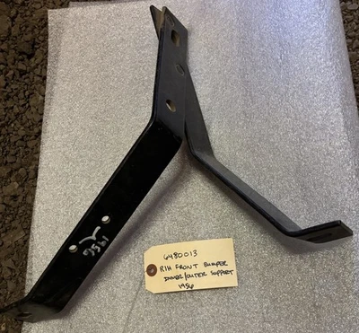 Кронштейн переднего бампера со стороны пассажира 1956 Packard - 6480013 - Изображение 1 из 3