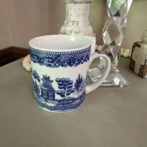 Vintage Japan Blue Willow Design Coffee Cup Chinoserie - Picture 1 of 6