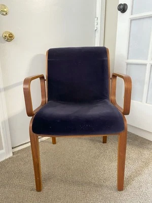 Silla Knoll MCM Bill Stephens usada retapizada 1973 Foto 1 de 4