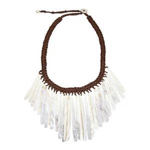 Collana Island Chic Laureata Nappe Conchiglia Bianca su Fibra di Cotone Intrecciata - Foto 1 di 4