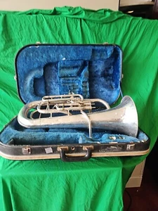 Yamaha YEP-321S Euphonium  Silver - - Picture 1 of 16