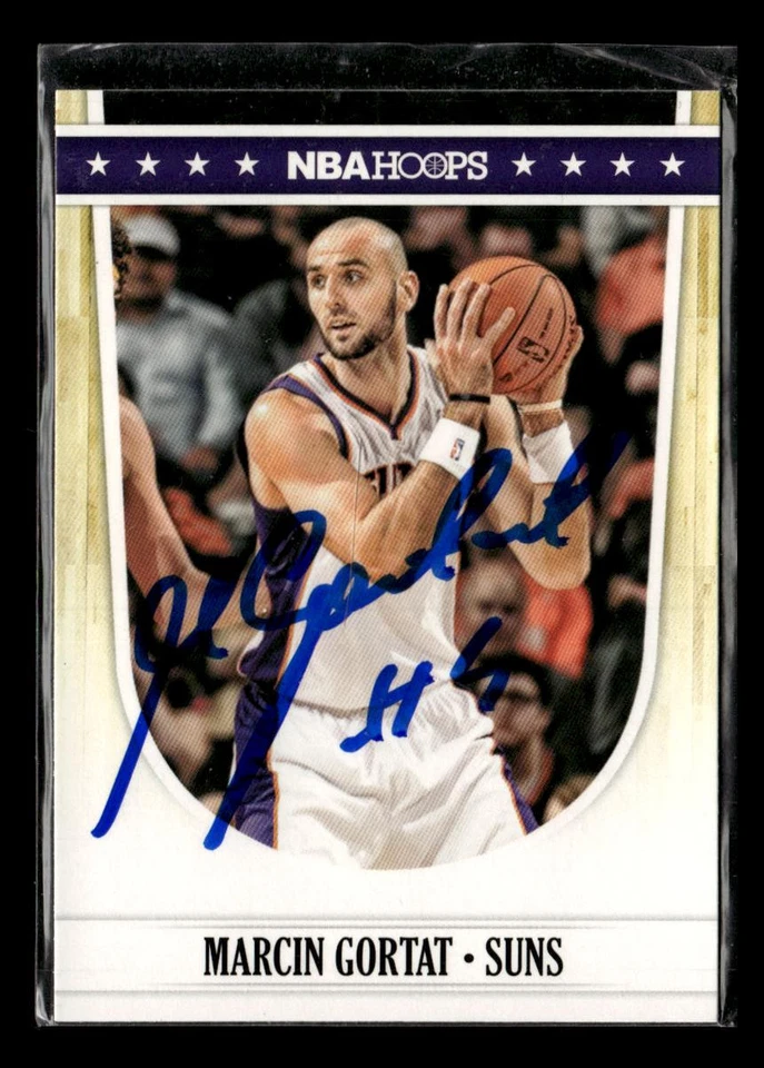 2011-12 NBA Hoops Marcin Gortat #195 IN PERSON AUTO! - Image 1 of 2