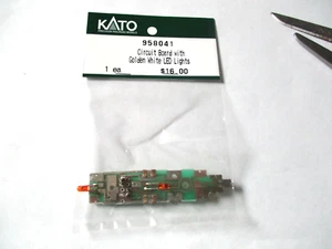 Kato # 958041 Circuit Board with Golen White LED Lights. HO-Scale - Picture 1 of 2