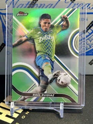 2022 Topps Finest MLS Soccer RAUL RUIDIAZ Green Refractor 89/99 - Image 1 of 2