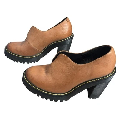 Zapato sin cordones Dr. Martens Cordelia de cuero marrón tostado con refuerzo - Talla 6 Foto 1 de 4