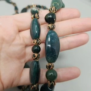 Collana perle pietra verde vintage fibra tessuto distanziatore filo lungo 32 pollici - Foto 1 di 9