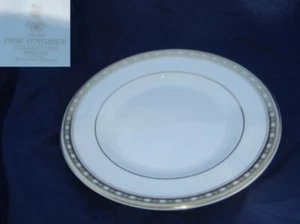 Royal Doulton Cotillion 1 Brotteller - Bild 1 von 1