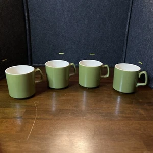 Vintage Royal China 4er Set Avocado Grün Kaffeetassen/Teetassen - Bild 1 von 6