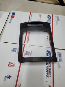 2006 2007 Jeep Commander Transmission Shift BEZEL - Picture 1 of 2