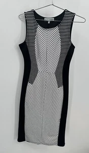 Almost Famous Damen Gr. M schwarz weiß gestreiftes ärmelloses Kleid Polyester Elasthan - Bild 1 von 7