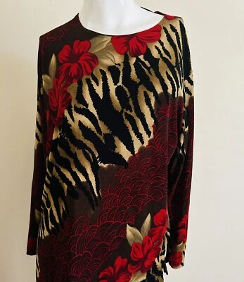 Impression Lifestyle Mujer Pequeño Negro/Rojo Floral Manga Larga Cuello Redondo Foto 1 de 4