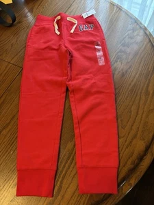 Pantalones deportivos Gap Boys rojos M 8 nuevos con etiquetas - Imagen 1 de 4
