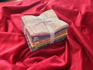Paquete Tula Pink Hexy & Hexy Rainbow Fat Quarter - 12 piezas - Imagen 1 de 2
