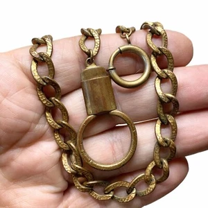 "Antiguo collar de cadena de reloj, latón martillado, llavero, nogal EE. UU., 16""" - Imagen 1 de 4