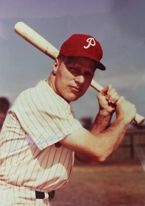 Richie Ashburn (d.97) Philadelphia Phillies HOF Autograph 8x10 Signed Photo JSA - Picture 1 of 5