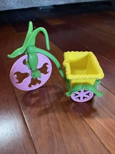 VINTAGE 1982 KENNER STRAWBERRY SHORTCAKE BERRY CYCLE BIKE TRICYCLE DOLL VEHICLE - Picture 1 of 3
