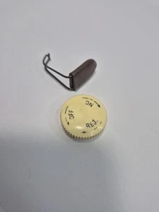 VINTAGE BSR MONARCH 45 RPM VINYL RECORD CANGER ERSATZTEILE - - Bild 1 von 2