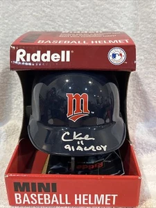 RARE Chuck Knoblauch 1991 AL ROY AUTOGRAPHED Mini Helmet, Minnesota Twins, NICE! - Picture 1 of 3