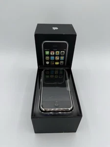 Apple iPhone 1st Generation 2G MA712LL/A 8GB Matching Box Never Activated - Picture 1 of 23