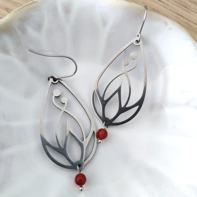 Pendientes Plata Cornalina Flor Lágrima Gota Acero Inoxidable Hipoalergénicos Foto 1 de 4