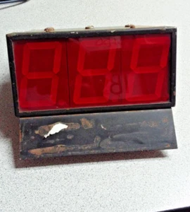 DIGITAL METER CLOCK - 3 DIGIT 2.5" RS232 COUPLER WOW!! - Picture 1 of 4