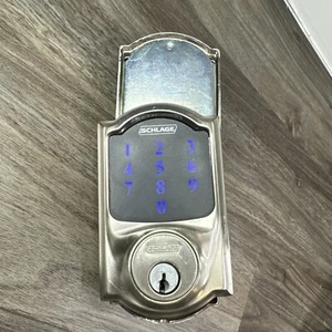 Schlage Camelot BE469ZPCam619 Connect-Smart DeadBolt-Touchscreen-Built-In Alarm - Picture 1 of 6