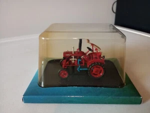 A Valmet 20- 1955 Model Tractor 1:43 Scale - Picture 1 of 11