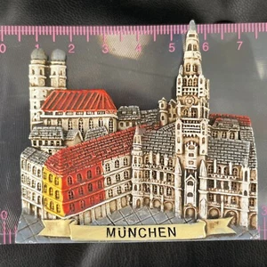 GERMANY🇩🇪RESIN FRIDGE MAGNET✅MUNCHEN MINUCH OLD CITY MARIENPLATZ AND RATHAUS🎗 - Picture 1 of 3