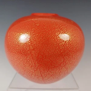 LABELLED Isle of Wight Studio 'Azurene Red' Glass Globe Vase - Picture 1 of 7