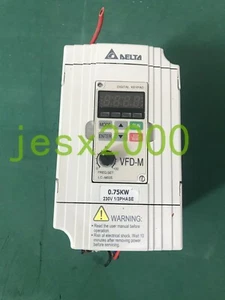1PC used inverter VFD007M21A 220V 0.75kw #A6-42 - Picture 1 of 4