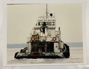 Richard Foss Tugboat 1984 Seattle Mark Freeman Photo Foss Maritime PNW - Picture 1 of 6