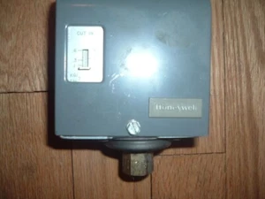 Controlador de presión Honeywell 8044 PA404A 1009 2 - Imagen 1 de 2