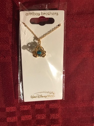 Collana Parchi Disney Arribas Cenerentola Coach realizzata con cristalli di Swarovski
