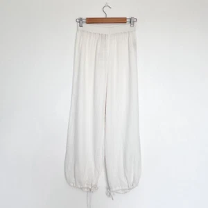 NWT Maurie & Eve Salta Pants Size 8 White Textured Organic Cotton Elastic Waist - Picture 1 of 7