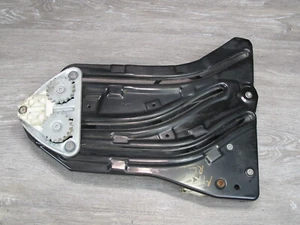 🥇09-15 MINI COOPER R57 CONVERTIBLE REAR LEFT WINDOW REGULATOR W MOTOR OEM - Picture 1 of 18