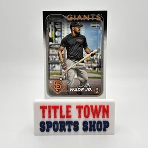 LaMonte Wade Jr 2024 Topps Update #US250 Golden Mirror Image Variation SSP - Picture 1 of 2
