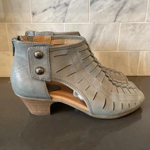 Earth Vicki Booties, 7.5, Open Toe, Zipper, Heel, Leather Upper , Blue Gray - Picture 1 of 7