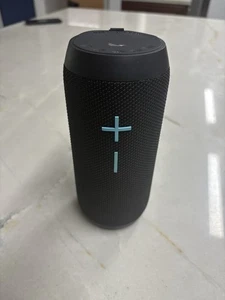 Wild Flag TW425 True -Wireless Water-Resistant Bluetooth Speaker - Picture 1 of 4