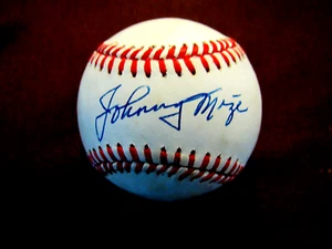 JOHNNY MIZE CARDINALS YANKEES HOF SIGNED AUTO VINTAGE OAL BASEBALL BECKETT - Picture 1 of 3